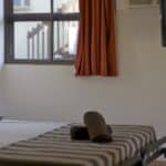 private rooms in airlie beach