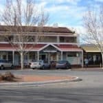 hostel adelaide travellers inn