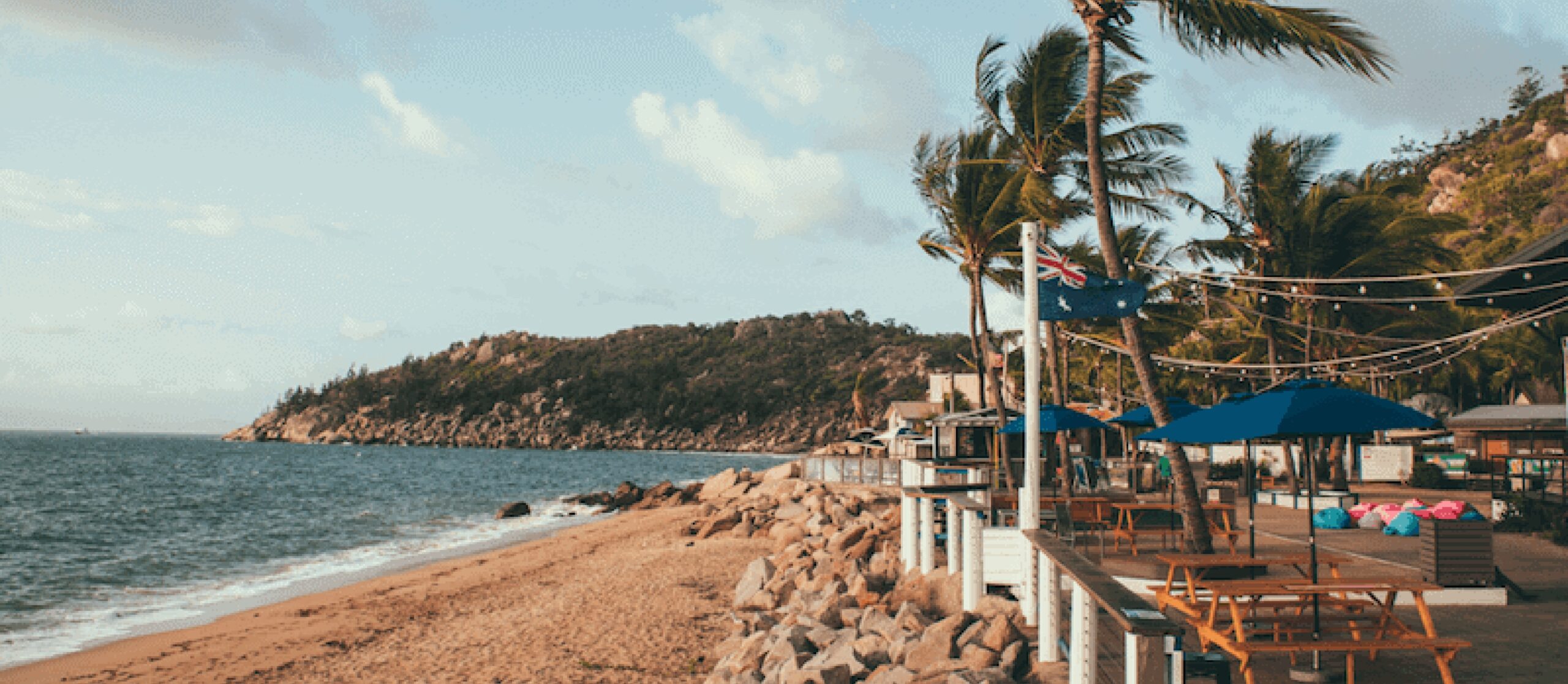 Nomads Magnetic Island beach